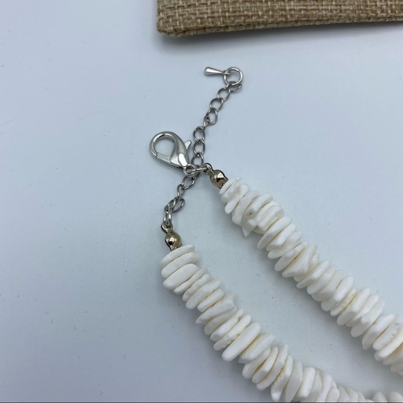 FREE w/Purchase NWT Puka Clam Chip Seashell Boho Beachy Choker Necklace - Picture 5 of 7